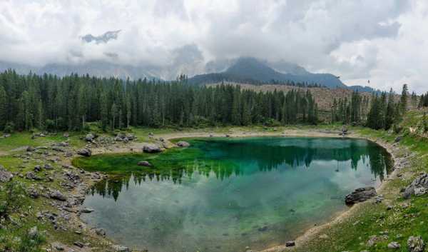 Lago di Carezza